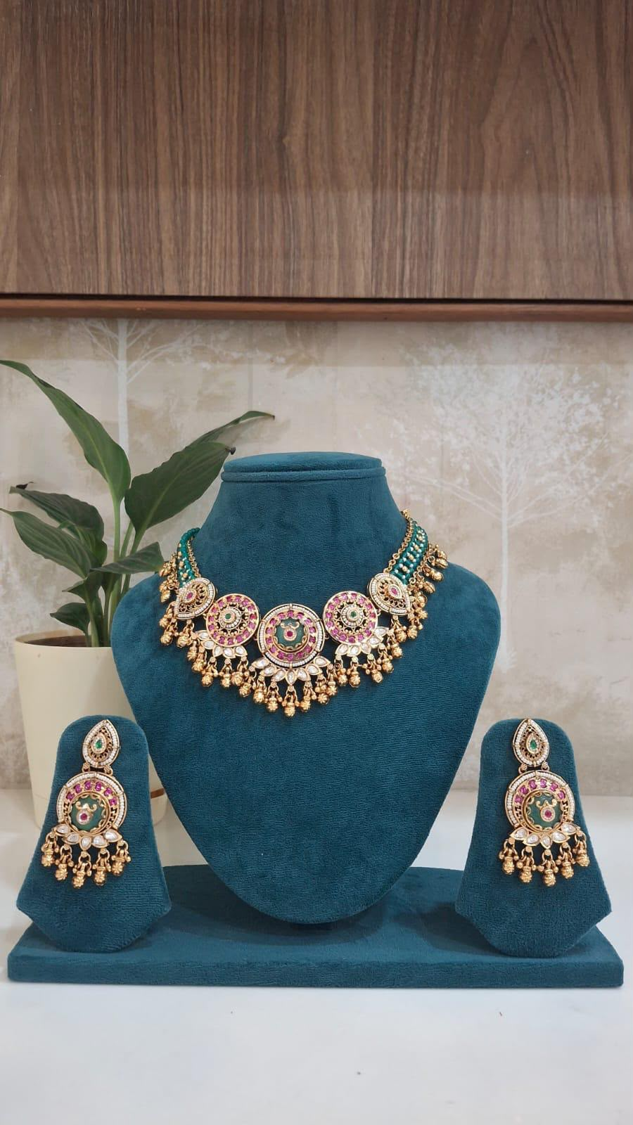 Set & Necklace design
